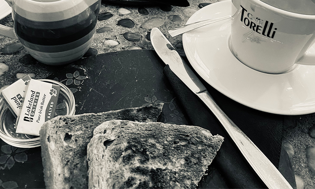 Tea and toast with coffee